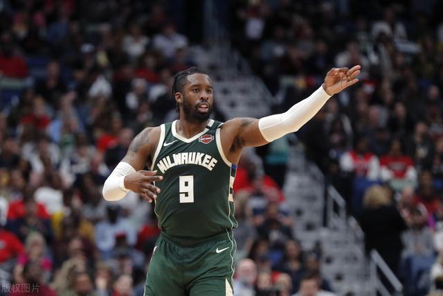 字母哥30+19雄鹿终结雷霆4连胜 热火大胜骑士